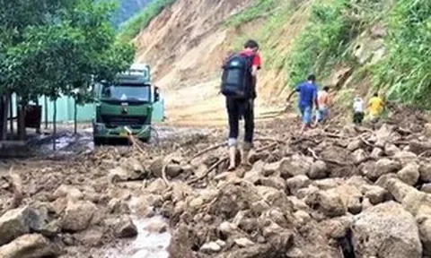Thông tin mới nhất về việc tìm nạn nhân mất tích trong các vụ sạt lở kinh hoàng ở Quảng Nam
